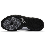 Nike Kyrie 6 "Oreo" 6