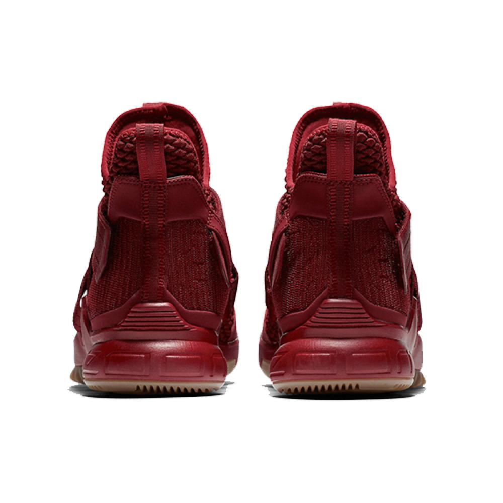 Nike zoom soldier 12 LeBron