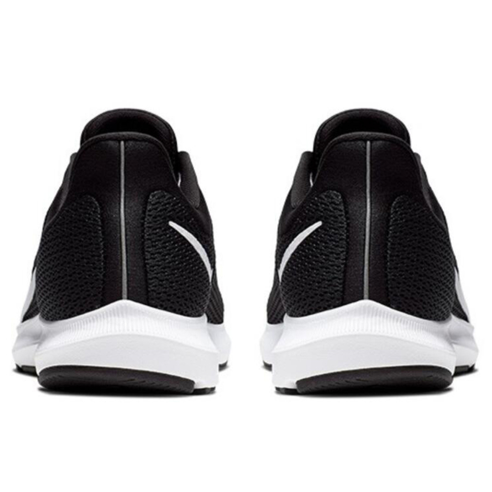 Nike Quest 2