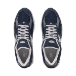 New Balance NB 2002R
