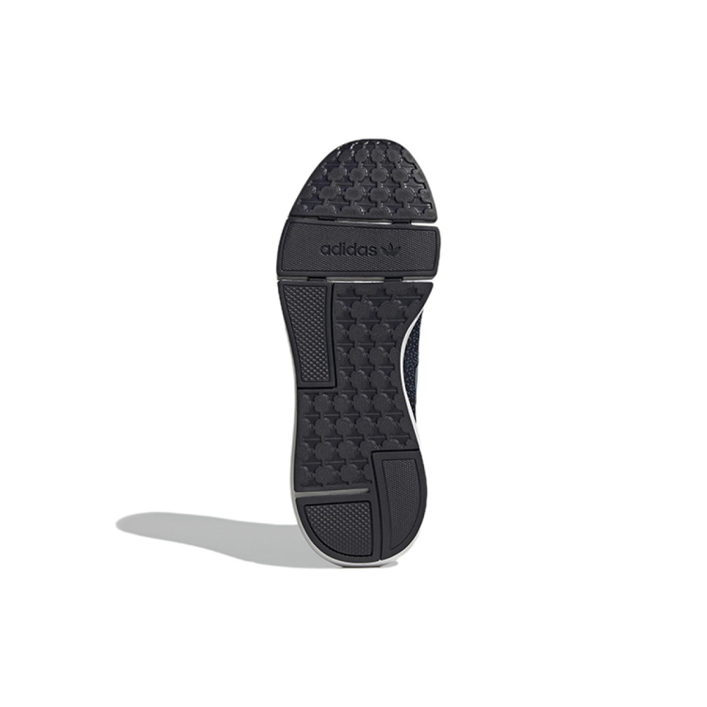 Adidas originals Swift Run 22