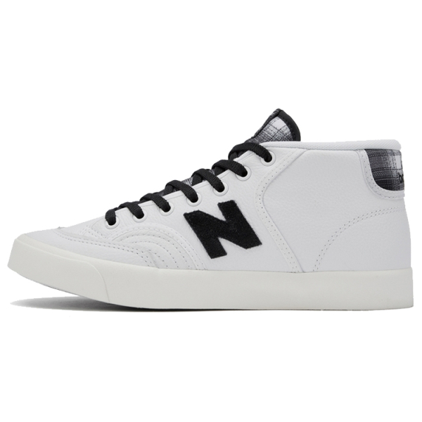 New Balance NB 213
