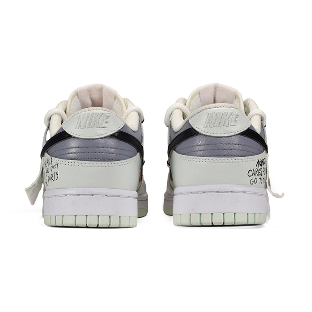 【 】 Nike Dunk Barely Green