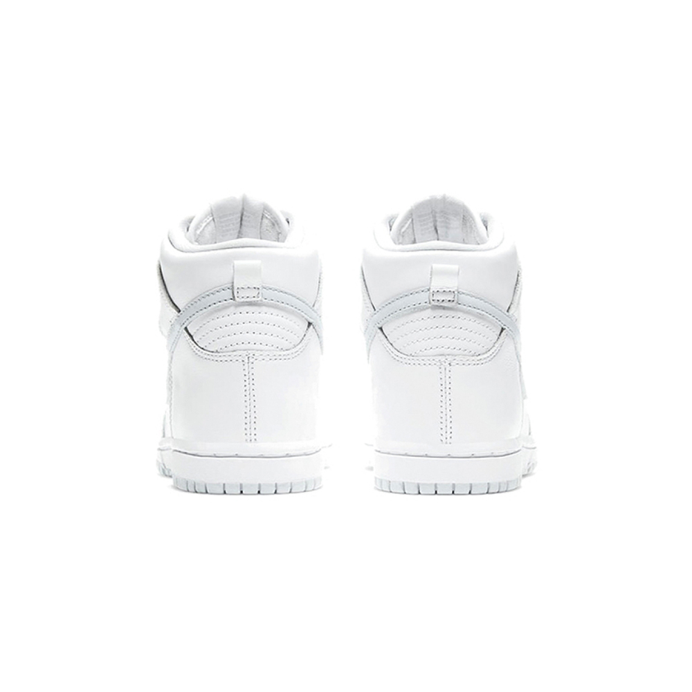 Nike Dunk SP "Pure Platinum"
