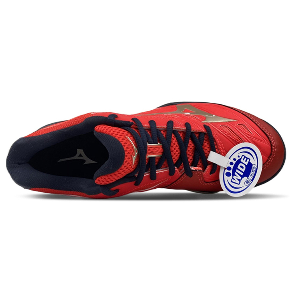 Mizuno Wave Claw