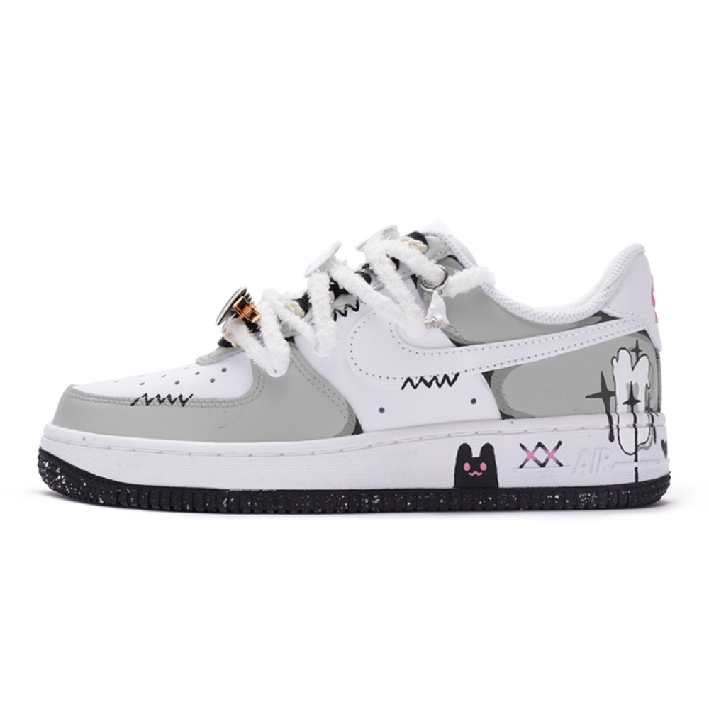 【 】 Nike Air Force 1
