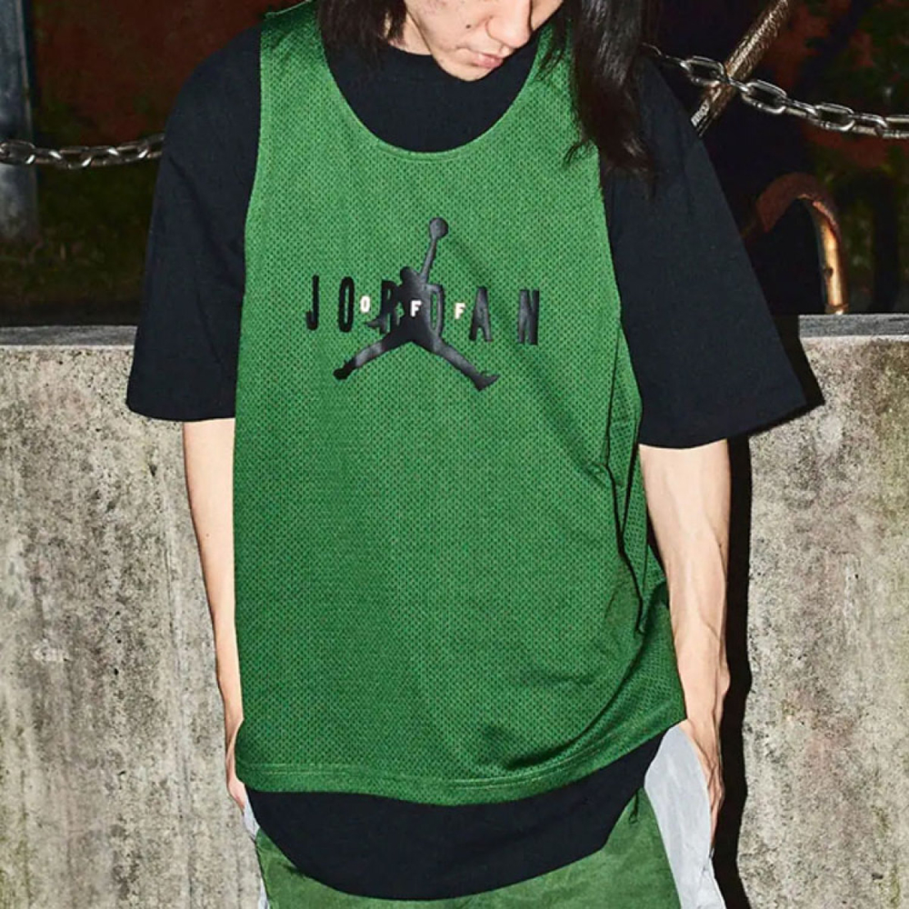 Jordan x OFF-WHITE T
