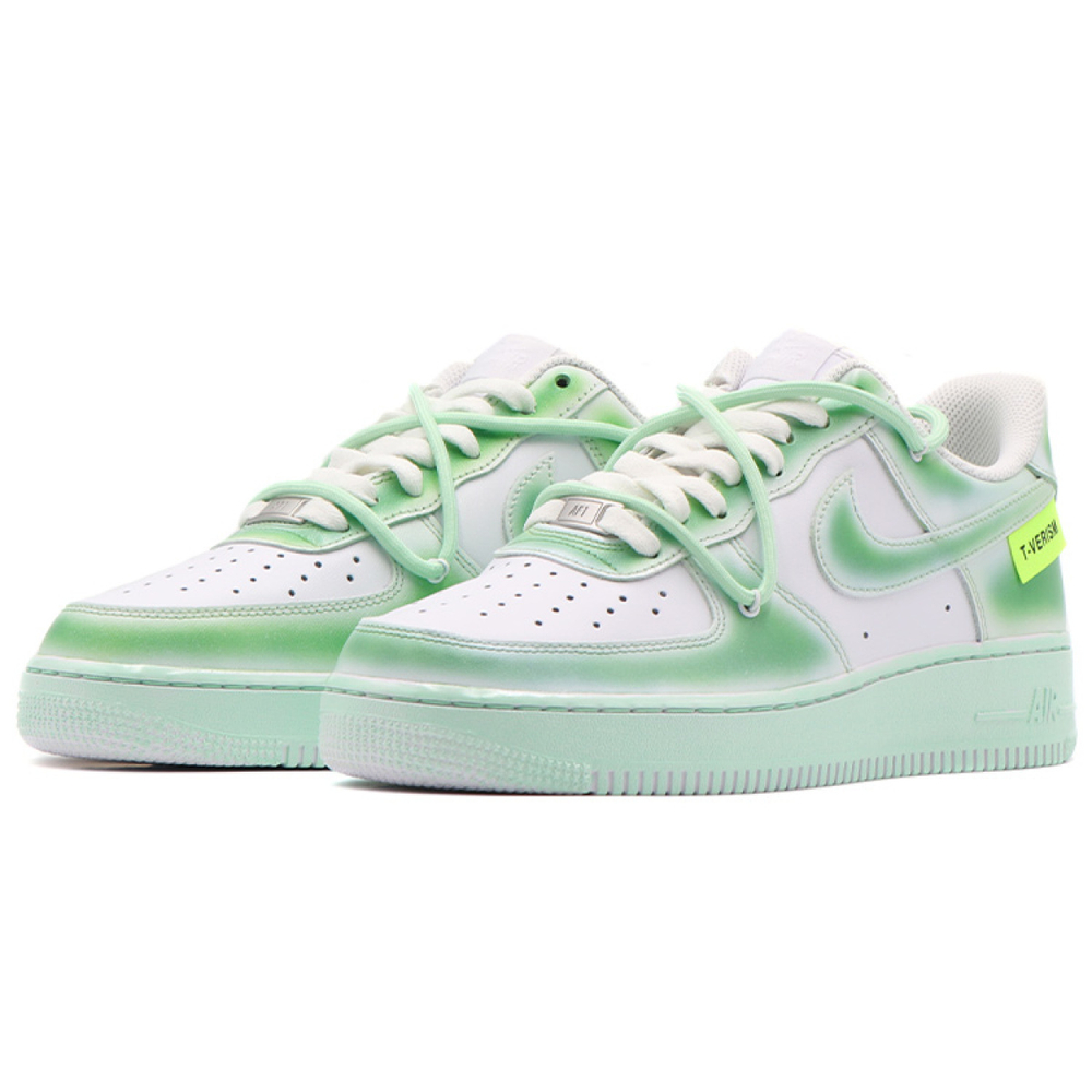 【 】 Nike Air Force 1 07 vibe