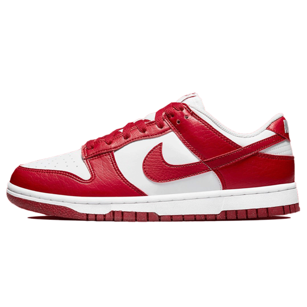 Nike Dunk Next Nature "University Red"