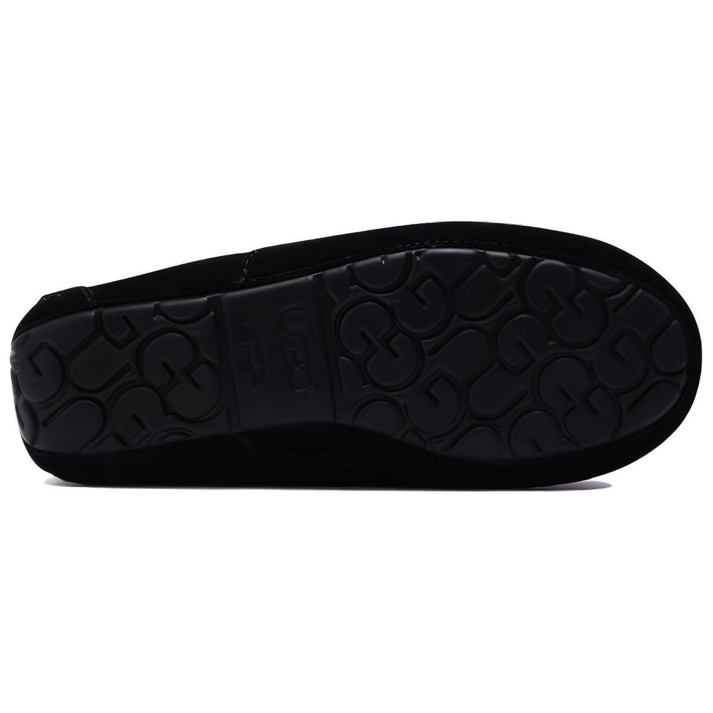 UGG Ascot