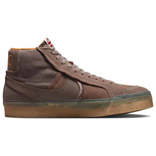 Nike SB Blazer Mid