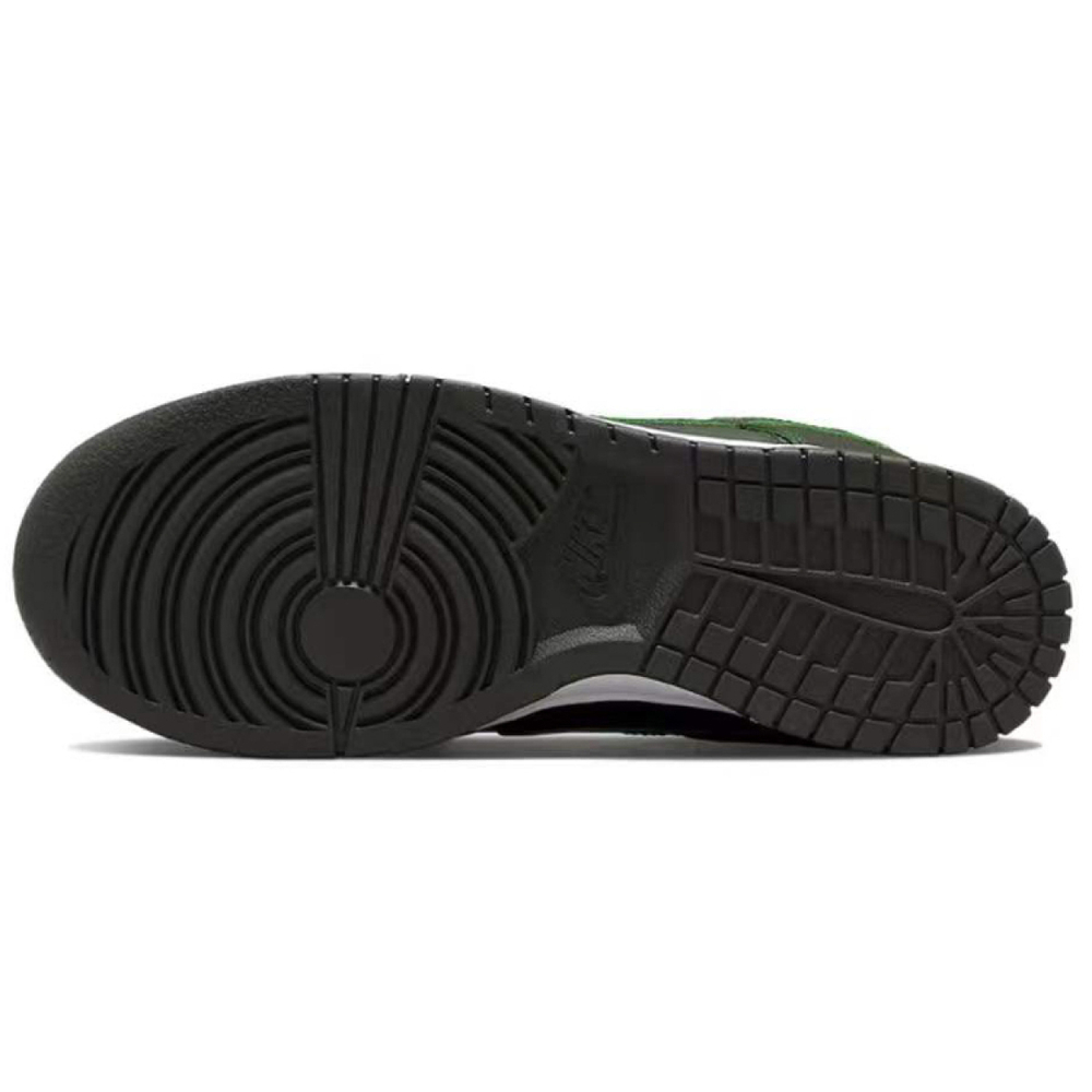 【 】 Nike Dunk LX