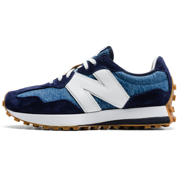 Levi’s x New Balance NB 327