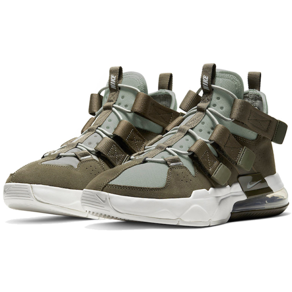 Nike Air Edge 270