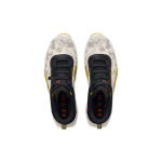 Under Armour TriBase Vital