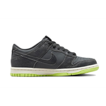 Nike Dunk SE "Halloween"