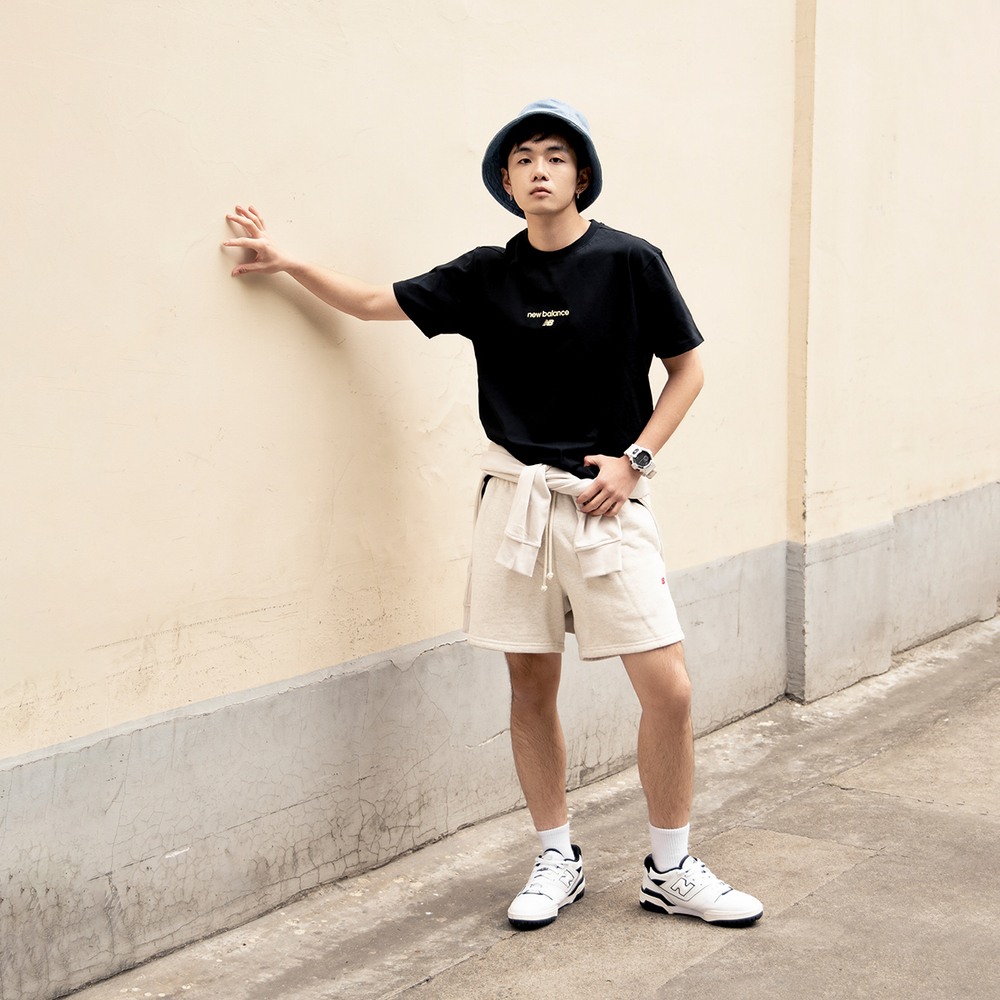 New Balance SS22 logo T