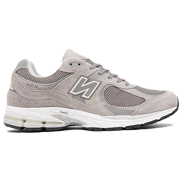 New Balance NB 2002R
