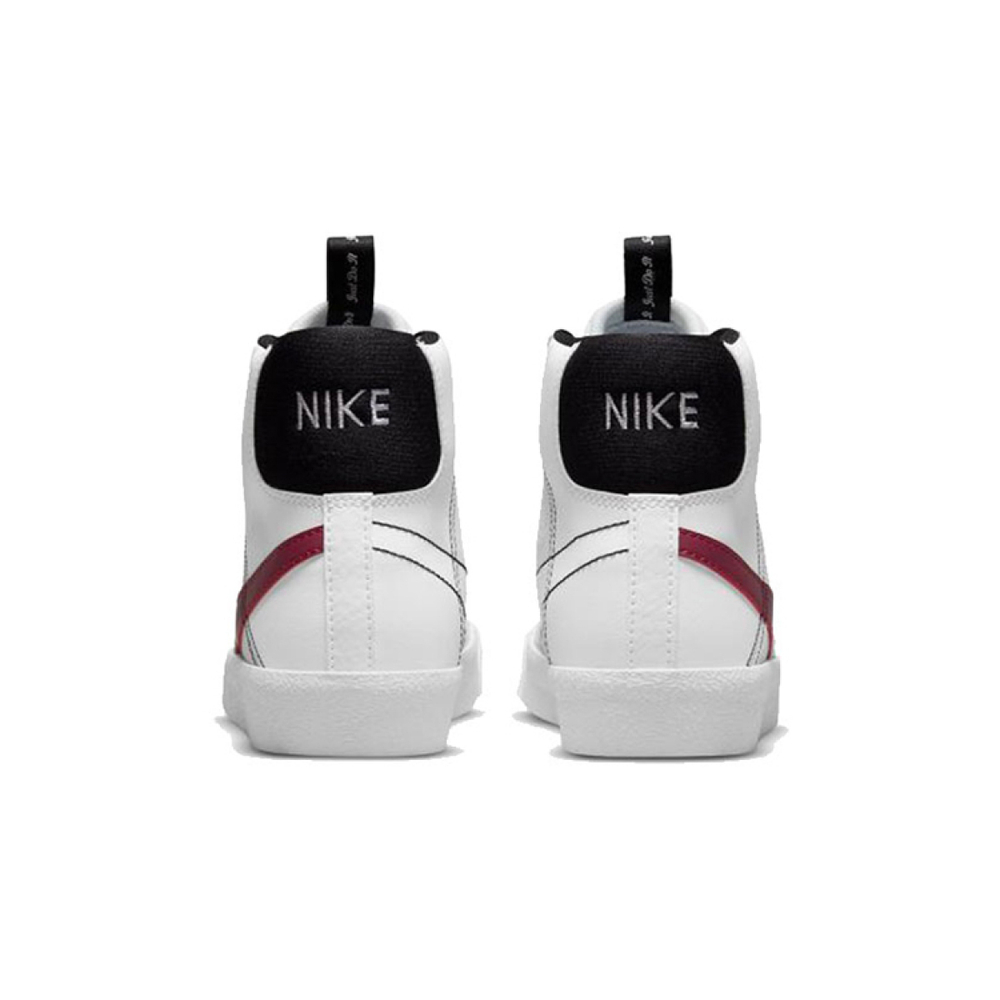 Nike Blazer '77