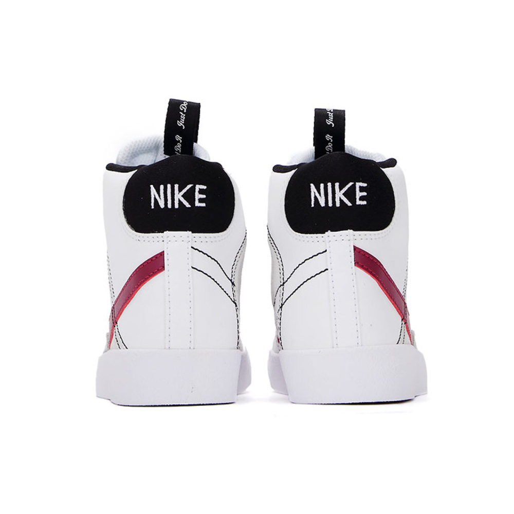 Nike Blazer 77 SE D
