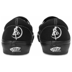 SAILOR MOON x Vans slip-on