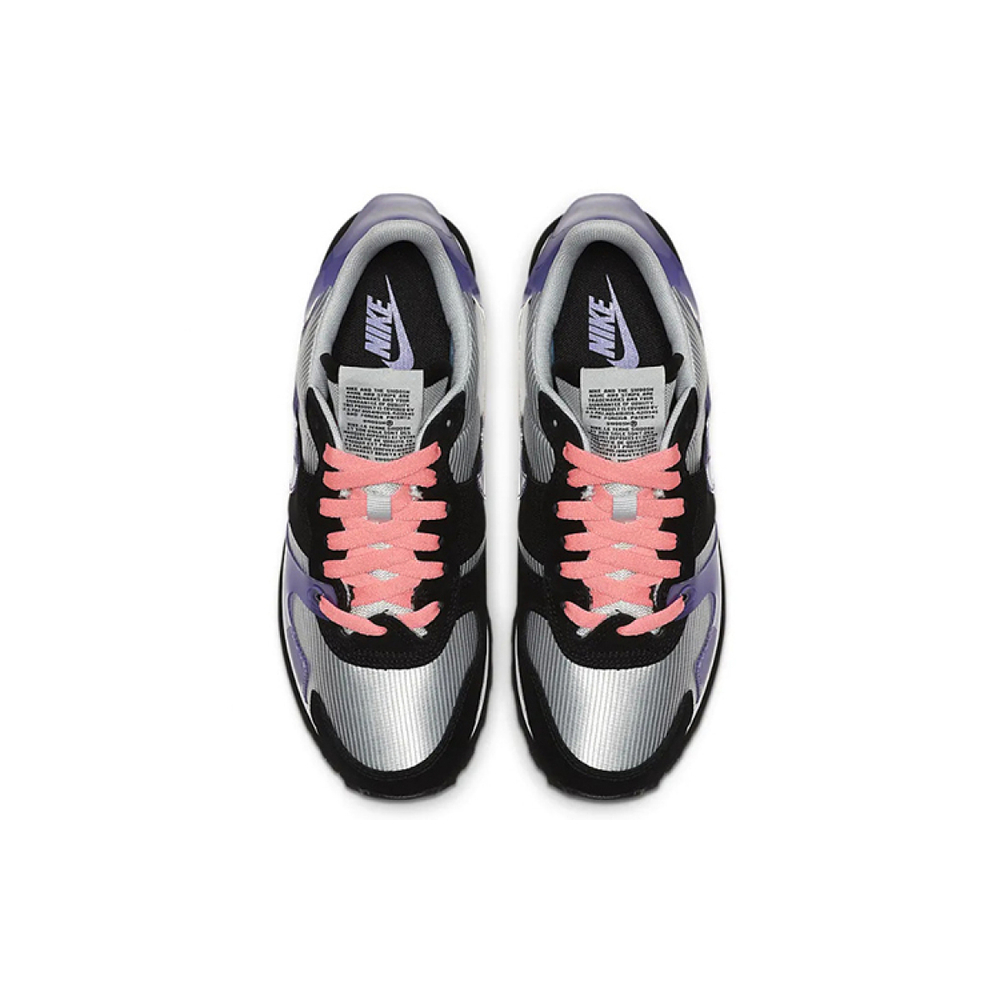 Nike V-Love O.X