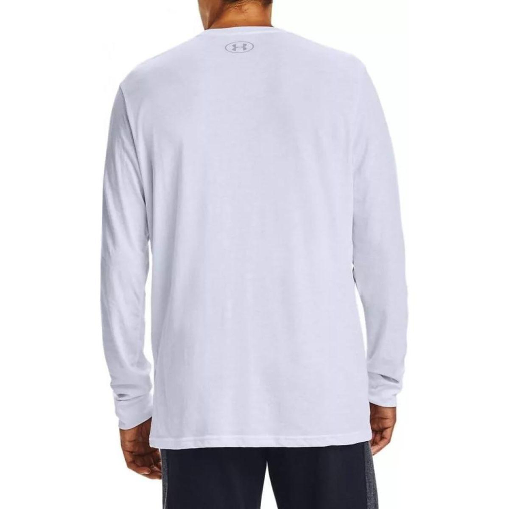 Under Armour T