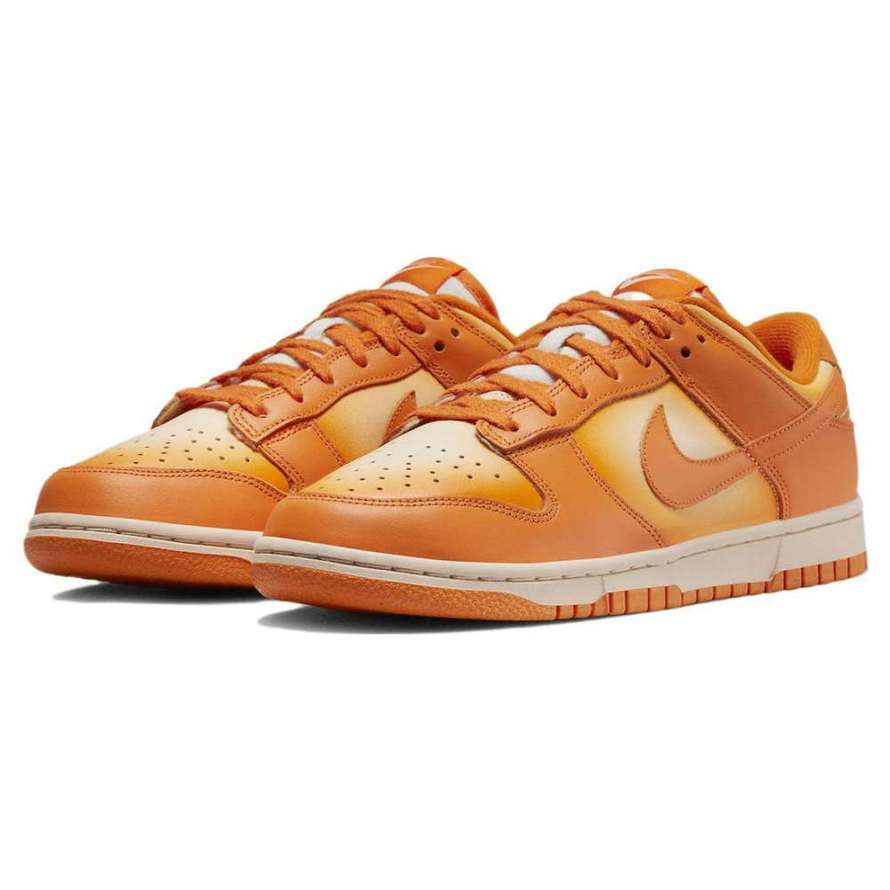 Nike Dunk magma orange