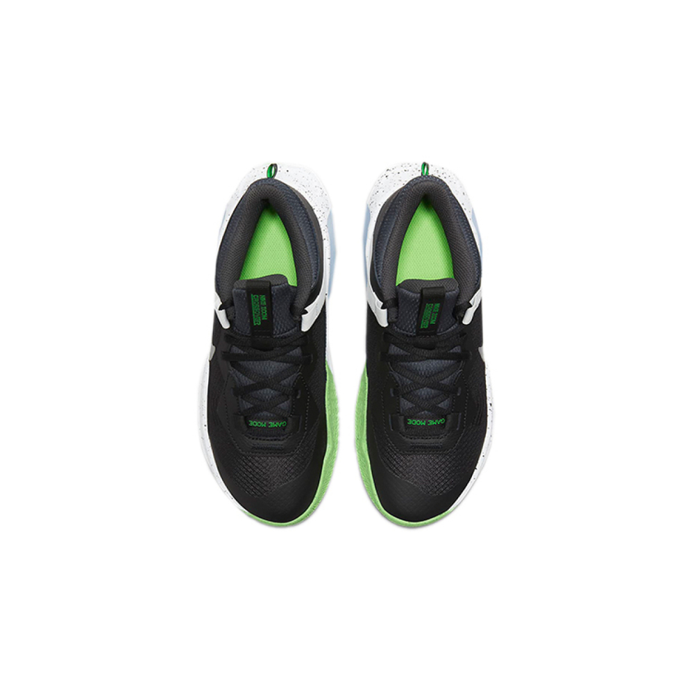 Nike Air Zoom Crossover