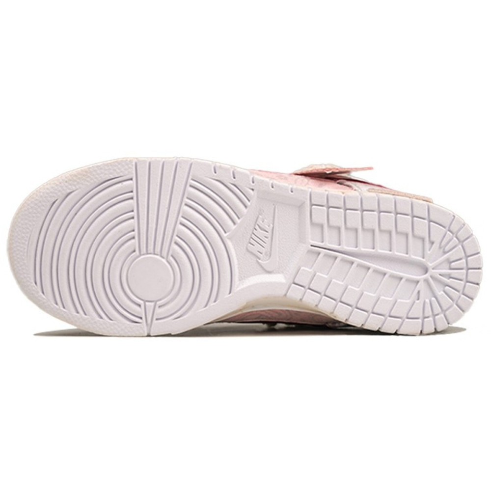 【 】 Nike Dunk Low ESS RISK