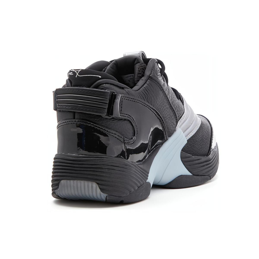 Reebok Answer V