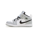 Jordan Air Jordan 1 Mid "Light Smoke Grey"