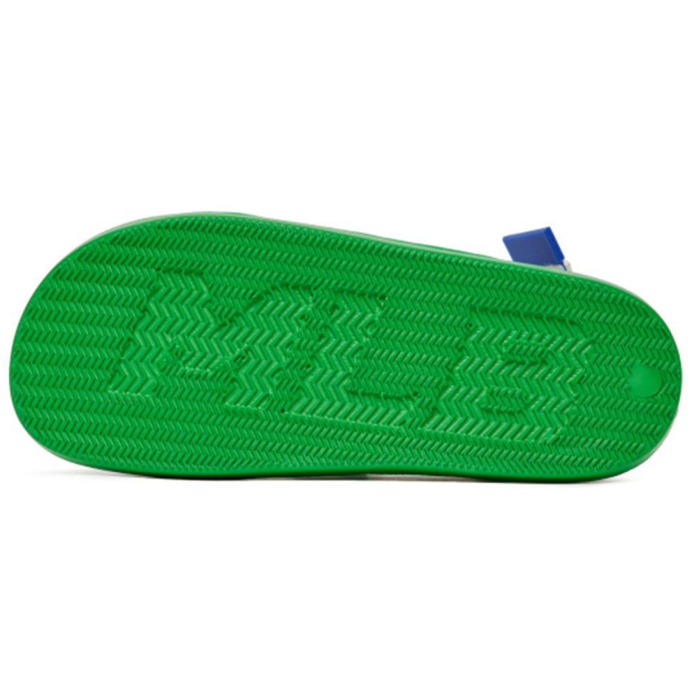 MLB