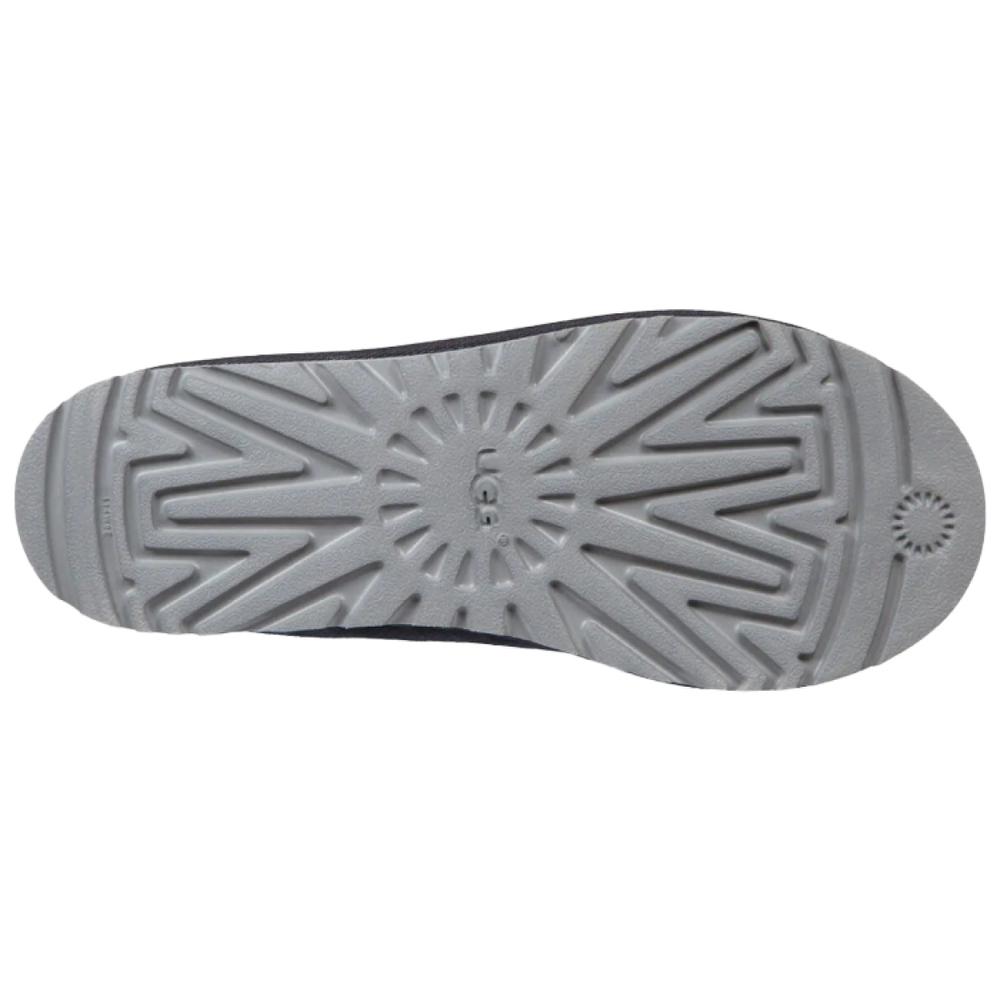 UGG Tasman