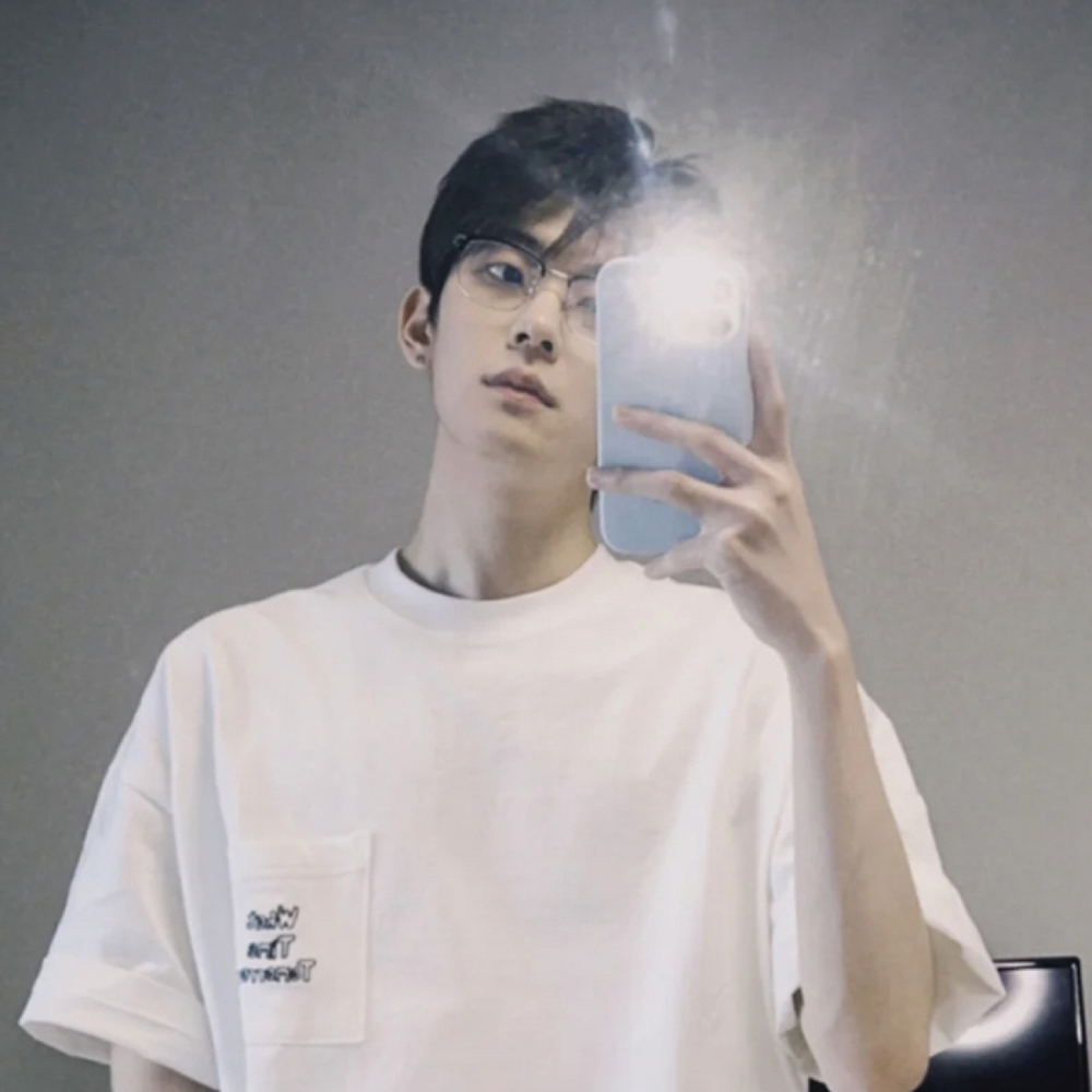 【 】 PULAIS /