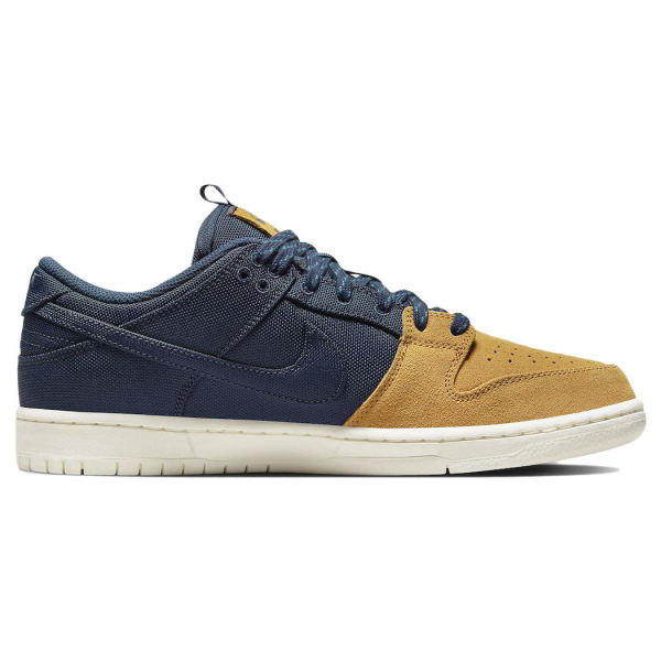 Nike Dunk SB "Midnight Navy/Desert Ochre"