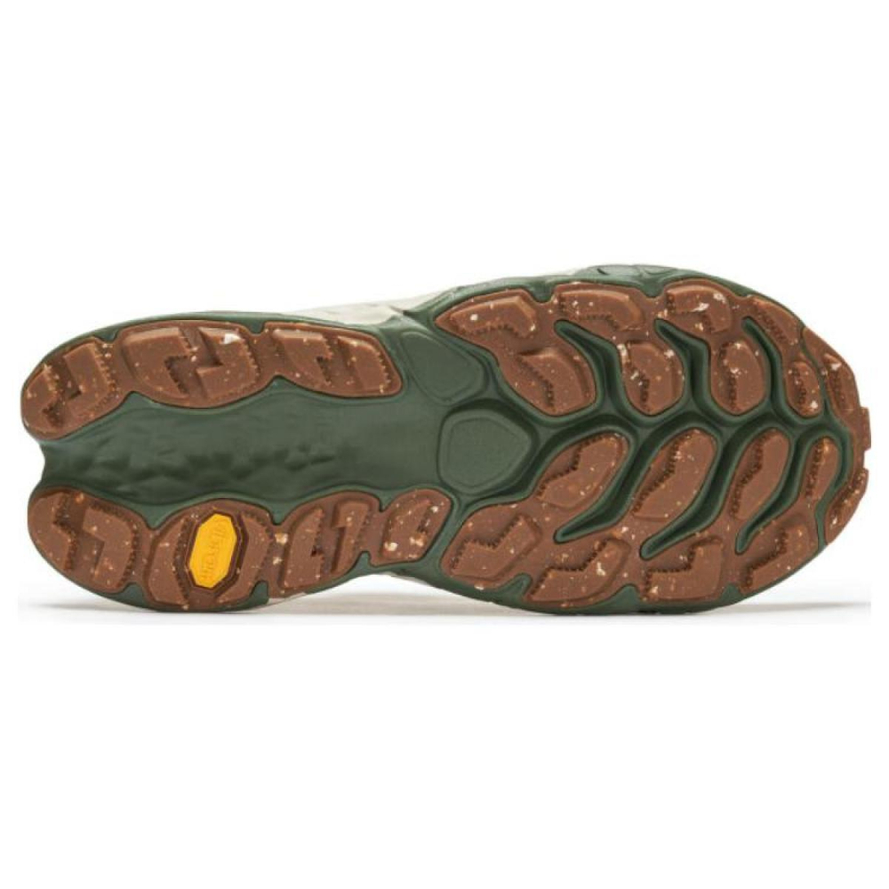 New Balance More Trail V3