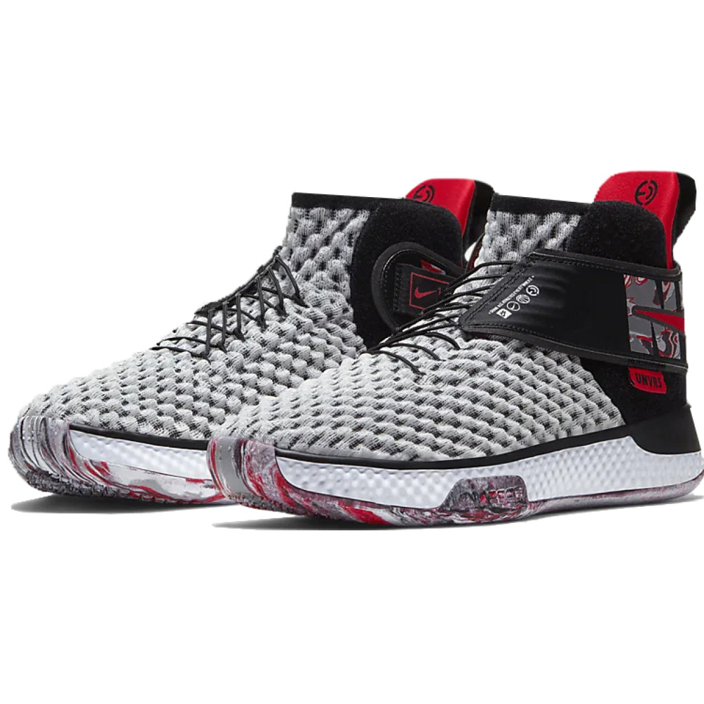 Nike UNVRS Air Zoom