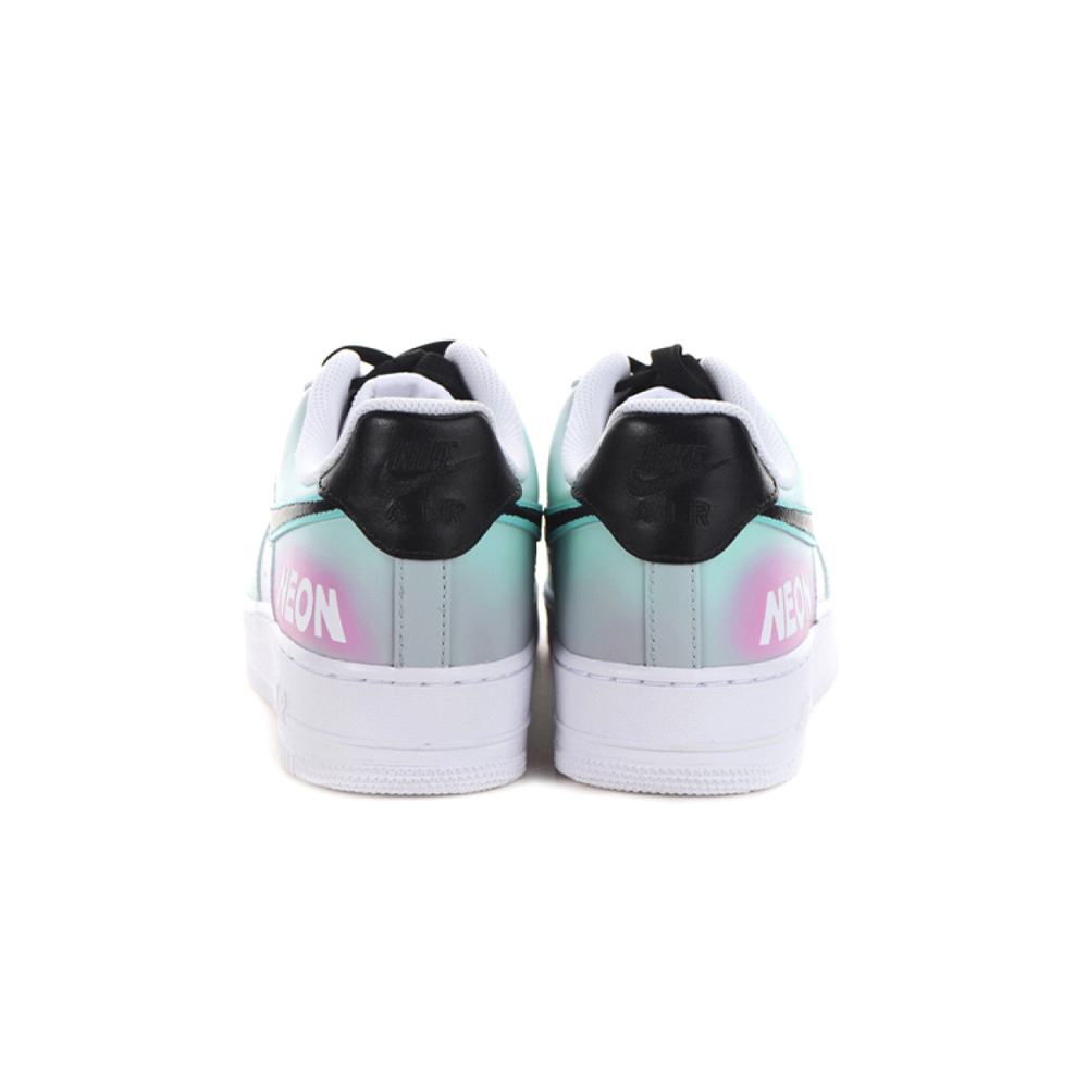 【 】 Nike Air Force 1 -