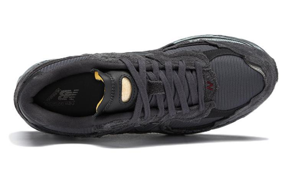 New Balance NB 2002R