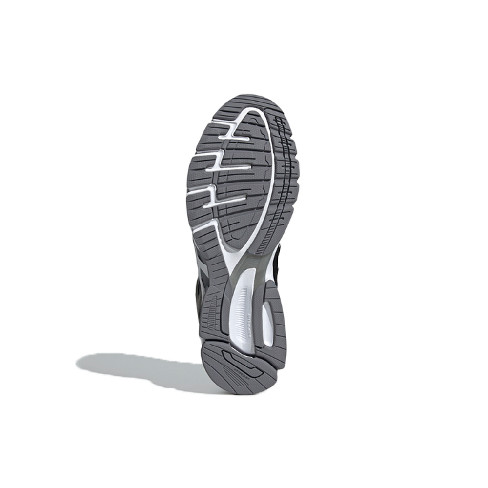 Adidas Equipment 10