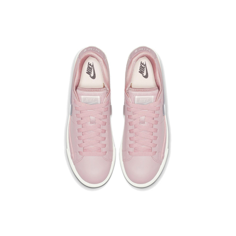 Nike Blazer Low LX Plum Chalk