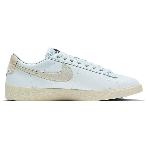 Nike Blazer SE