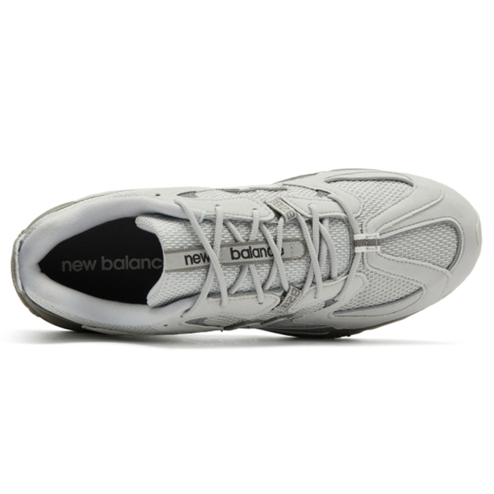 New Balance NB 828