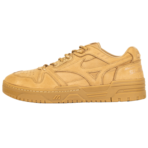 Mizuno Court slams