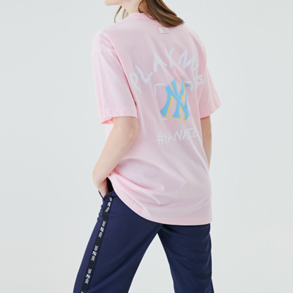 MLB T