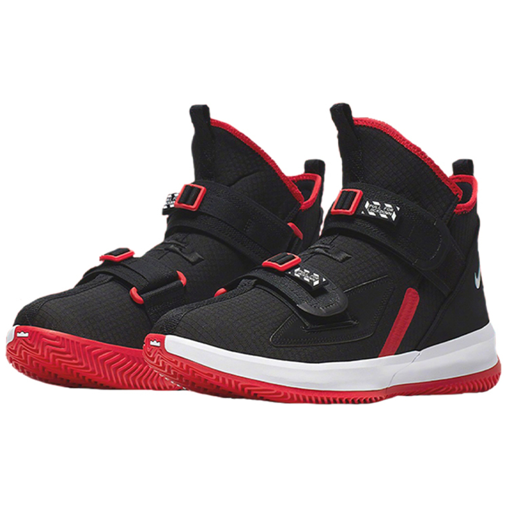 Nike zoom soldier 13 13