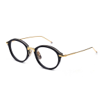 【 】 THOM BROWNE ·