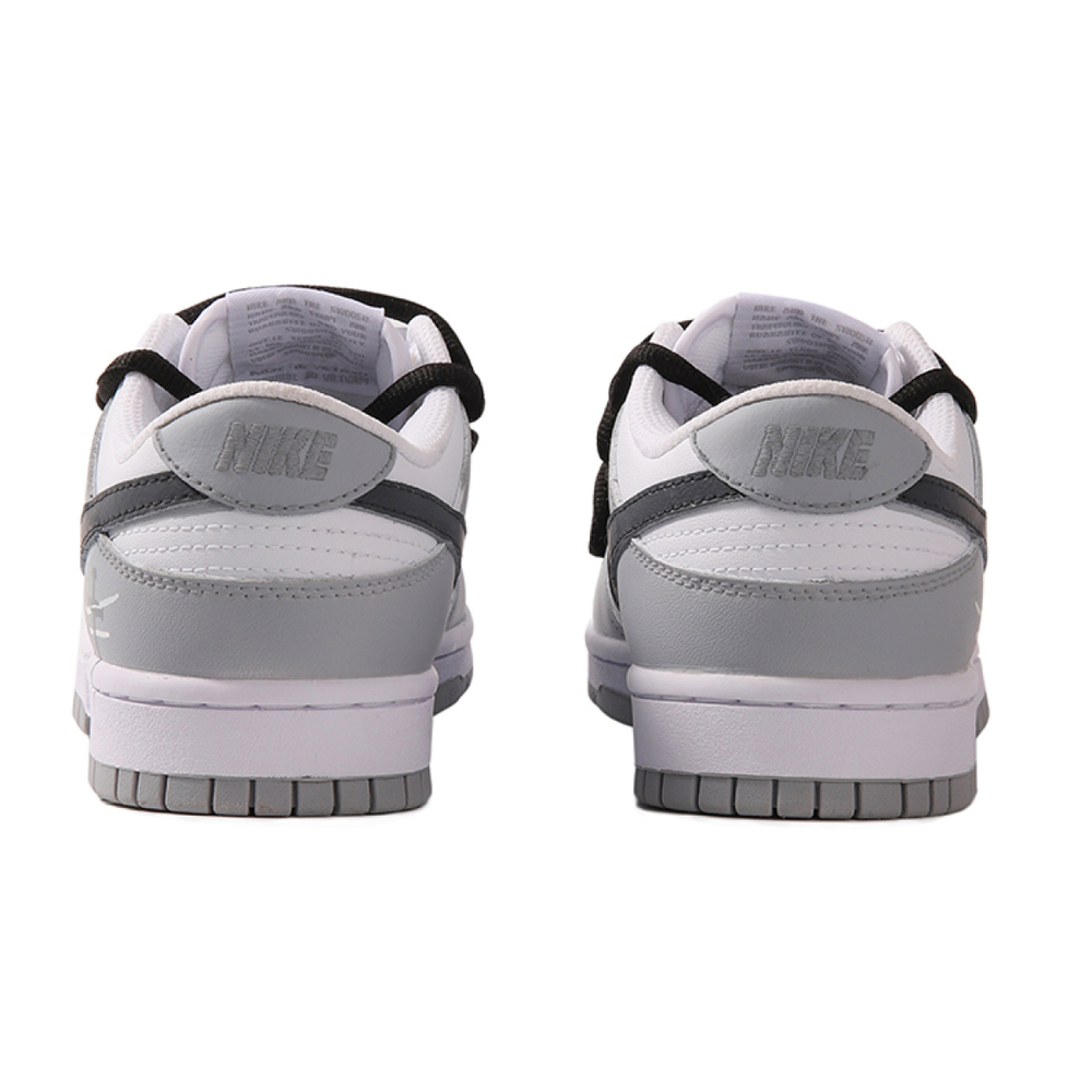 【 】 Nike Dunk "Pure platinum"