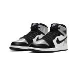 Jordan Air Jordan 1 Retro High OG "Silver Toe"